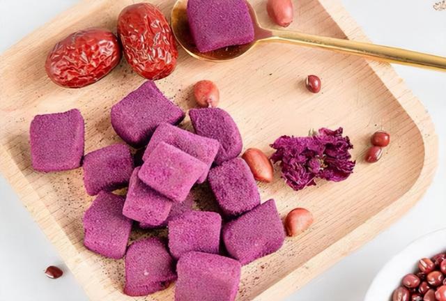 好吃的国产零食，这5款国货小众零食