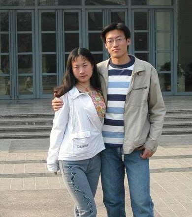 芙蓉姐姐整容前照片，芙蓉姐整容了吗（从扮丑网红到亿万富婆）