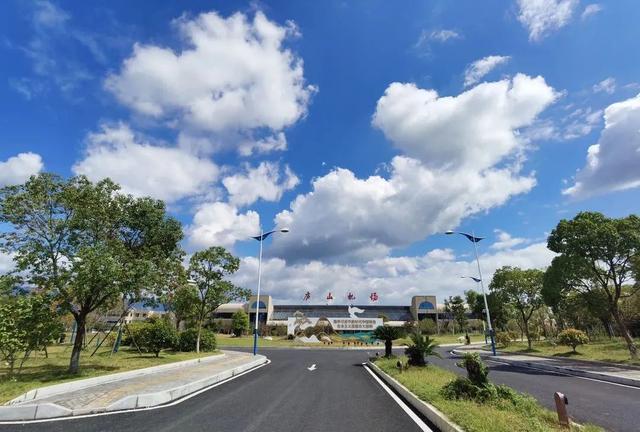 江西九江庐山机场，九江民用机场建在哪里最合适