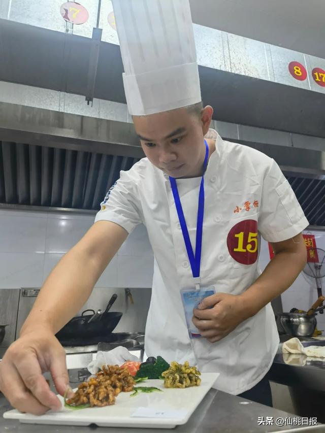 扬州虾爆鳝最正宗的做法，围观仙桃厨王争霸赛