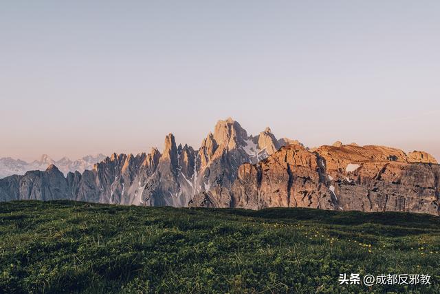 电脑好看的壁纸，10个最佳电脑壁纸（这56张绝美风景）