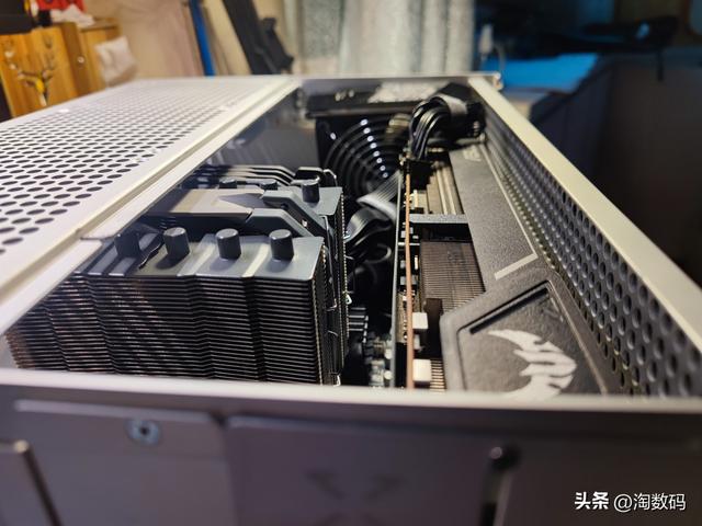 华硕rx580，华硕rx580 8g显卡评测