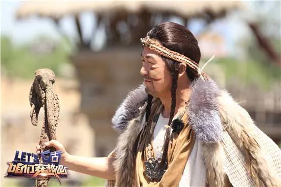 张国立和冯小刚的关系，冯小刚名利双收