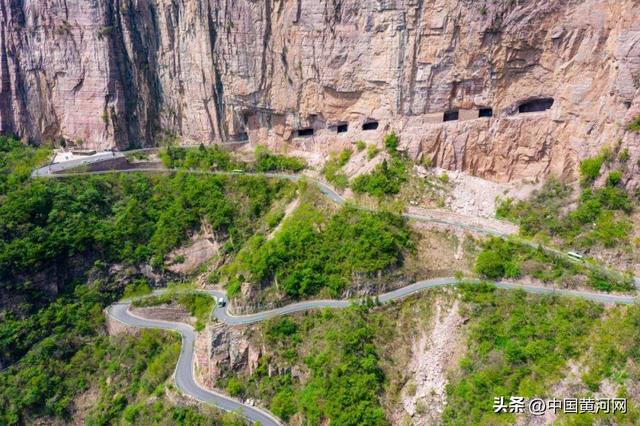 锡崖沟挂壁公路，世界七大奇迹及其所在地（什么是太行山）