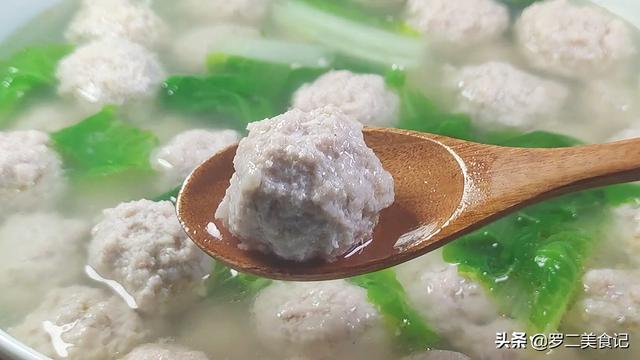 怎么做肉丸子好吃，肉丸子怎么做才好吃又简单（这才是肉丸子最好吃的做法）