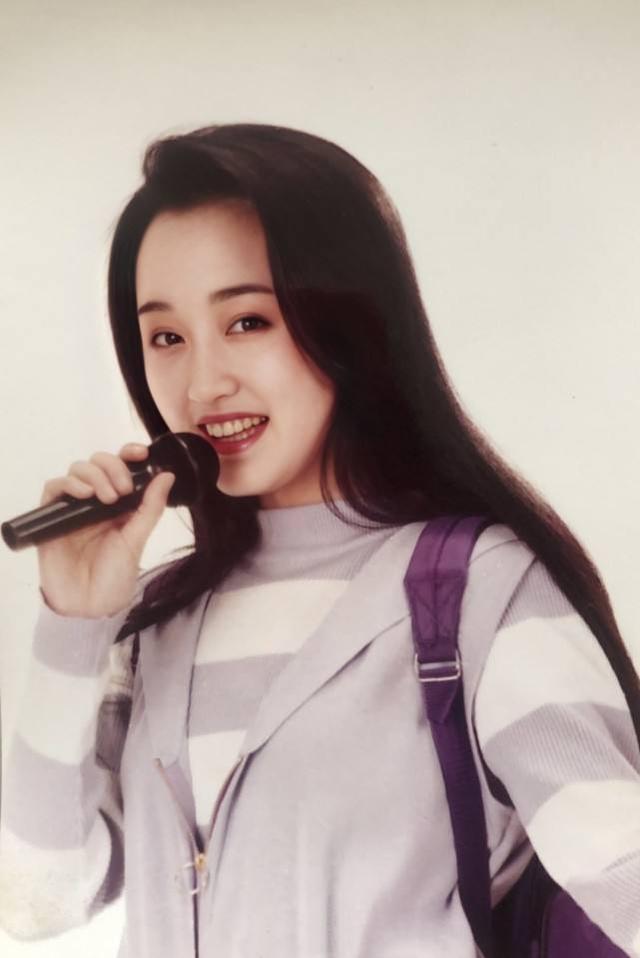 30岁杨钰莹近况如何，曾为爱隐退却身败名裂