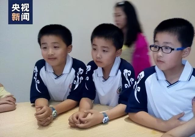 赵振兴664分赵振中674分，3胞胎高考考出等差数列