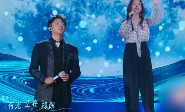 韩庚中国梦想秀，陈奕迅知道孤勇者这么火吗