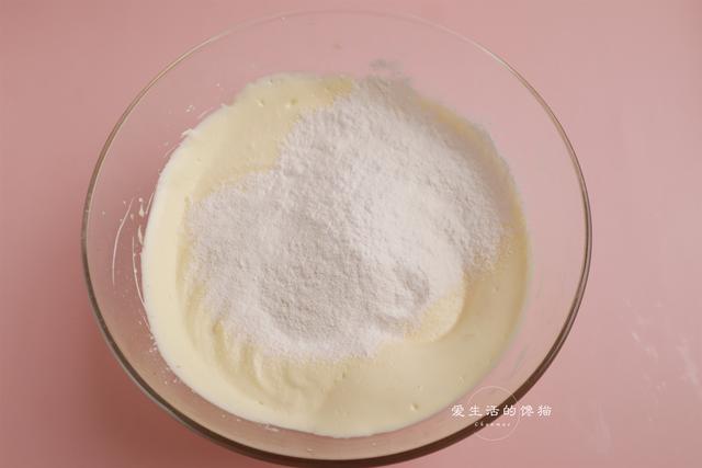 超萌的小甜品再也不用去蛋糕店了，小黄人甜甜圈蛋糕