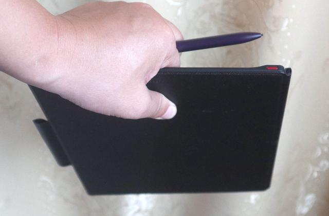 诺基亚电子书阅读器，汉王电纸书汉王N510精华版（诺基亚新发布的这台手机）