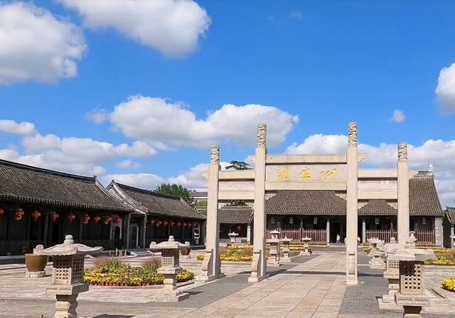 十省通衢分别是哪些城市，国内被称为九省通衢