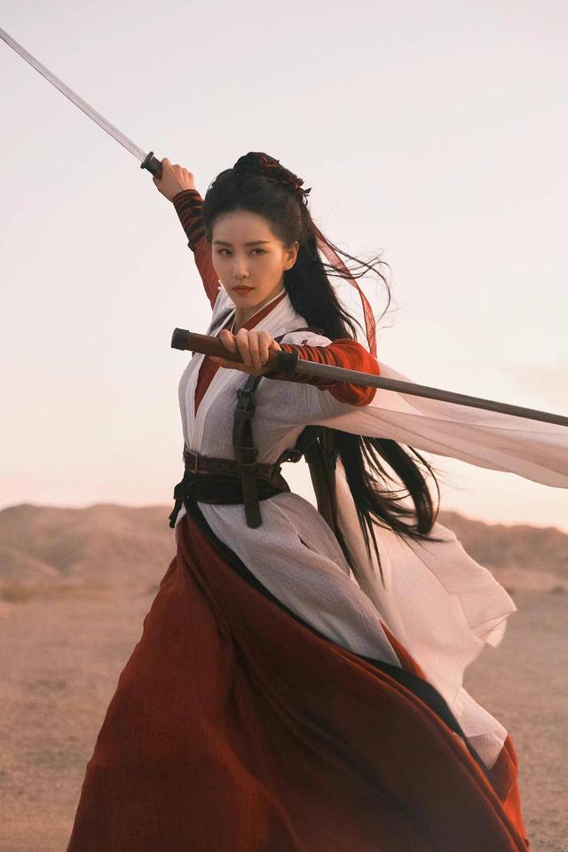 杨幂刘诗诗间隔刘亦菲，让杨幂赵丽颖刘诗诗刘亦菲争了十年