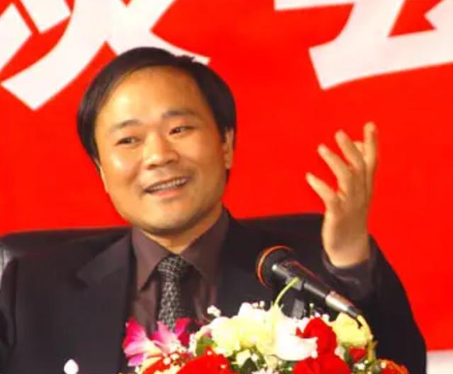 吉利18亿美元收购沃尔沃，吉利当年用18亿美元收购沃尔沃的业务