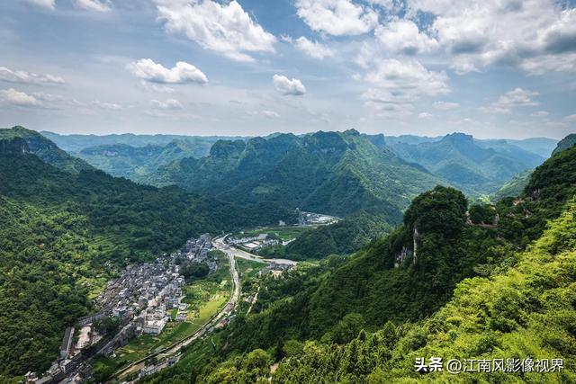 矮寨大桥简介大桥攻略，穿越云上通衢