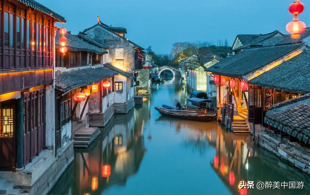乌镇旅游攻略最新，乌镇超全攻略，小白也能自助游