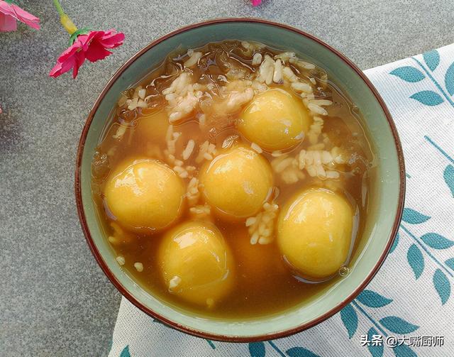 红薯豆沙汤圆的配方，元宵节的糯米红薯红豆沙汤圆