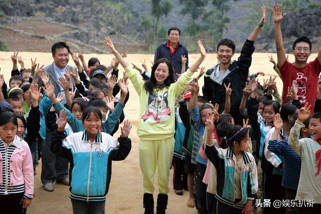 马思纯高考成绩，十位高考考100多分的明星（文化水平低就不要装）