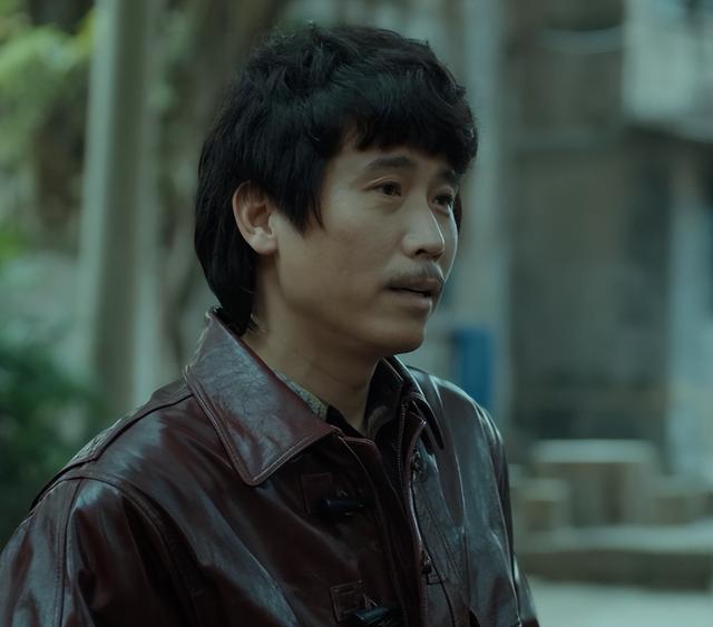 李乃文家庭背后的辛酸，被母亲半威逼利诱