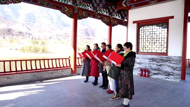 山西汾河公园近况，景区回应山西汾河湿地公园厕所门透明