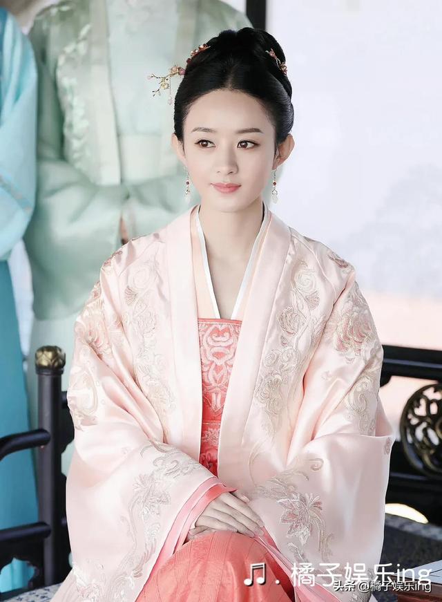 赵丽颖跟杨幂的关系怎么样，赵丽颖跟杨幂演出来的差距