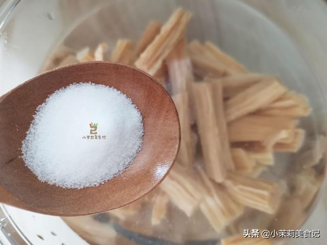 除夕年夜饭经典菜谱，6样“吉祥菜”记得摆上桌