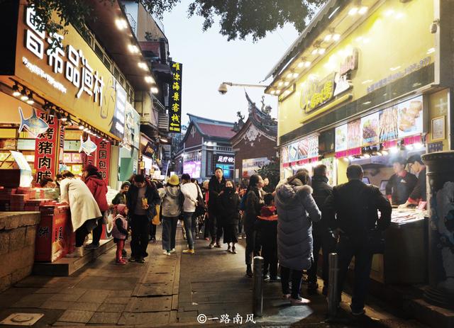 厦门市跟福州哪个面积大，福建小城市厦门