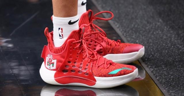 李宁音速10团队版三个配色，像团队款太敷衍