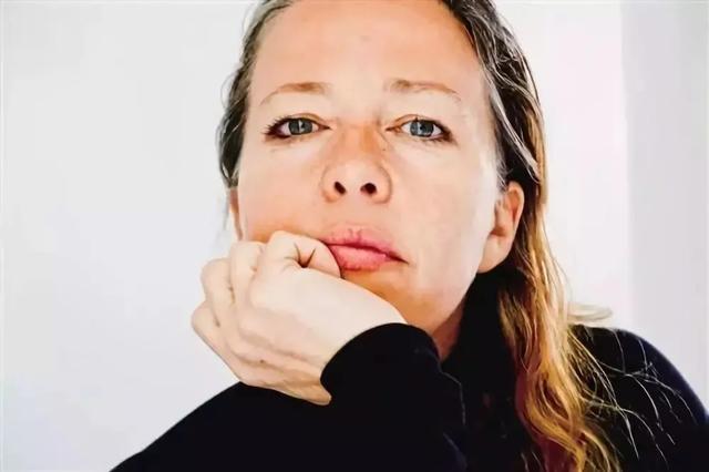 世界顶尖艺术家，全球最贵女艺术家