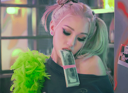 她凭什么被称为南韩第一真人芭比，来看看lisa的颜值