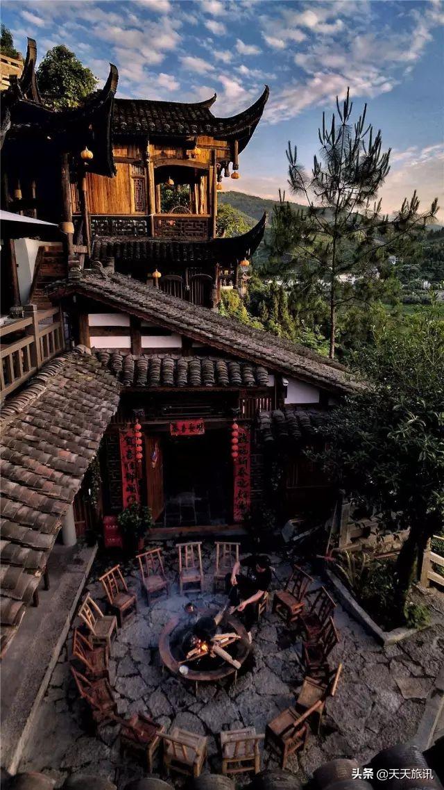 湖南芙蓉镇在哪里，芙蓉镇旅游景区介绍