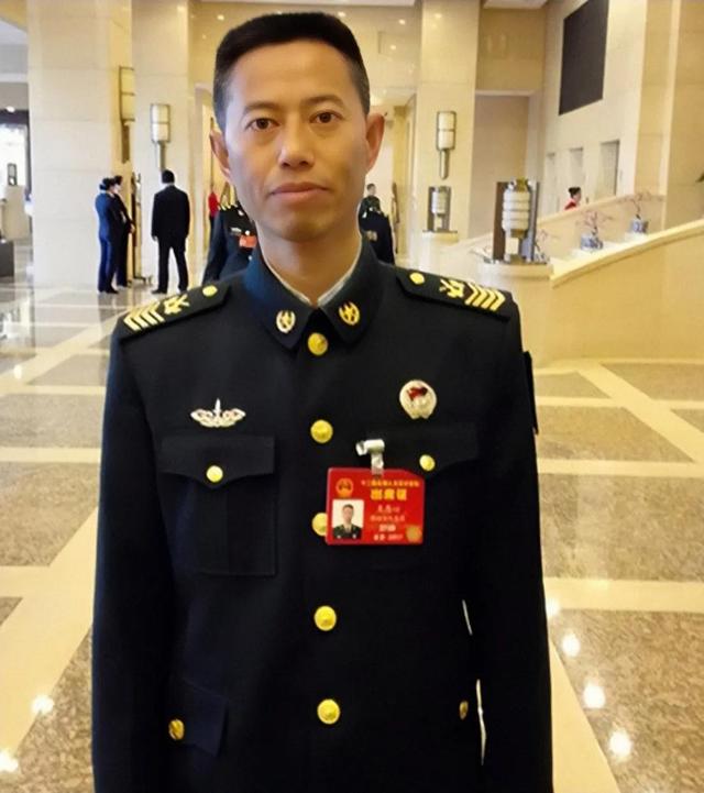 八一勋章获得者，今年八一勋章获得者有哪几人