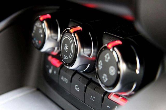汽车空调上ac按钮是什么作用，汽车空调AC键的几个使用技巧