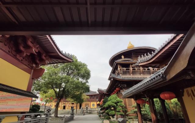 上海龙华寺好玩吗，上海古刹龙华寺