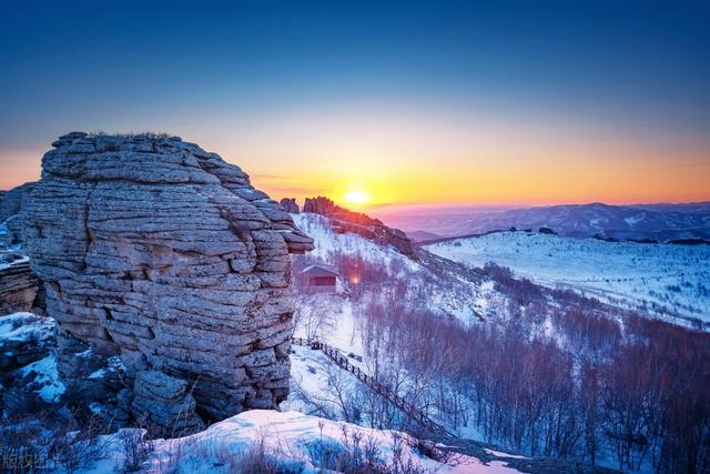 内蒙古旅游攻略必玩的景点，内蒙古十大必去的景点攻略