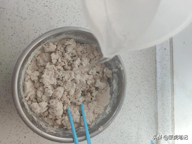 莜面的家常做法简单，莜面怎么做好吃又简单