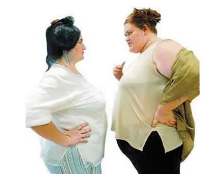 外国孕妇孕肚变化，国外孕妈晒自己孕期记录