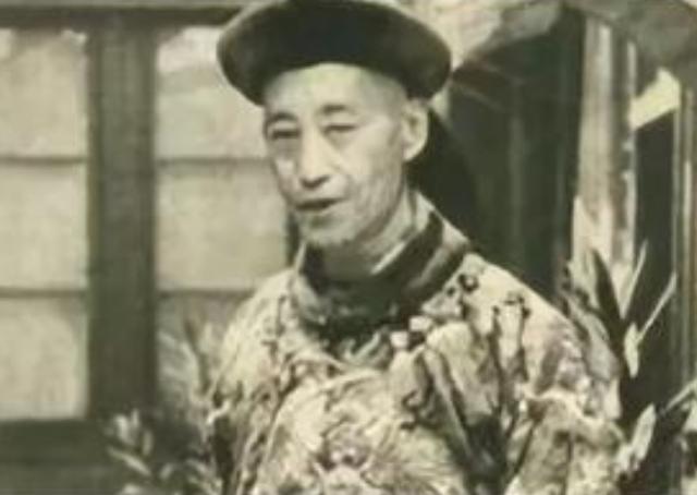 一口气看完同治皇帝的一生，太监安德海求赐墨宝