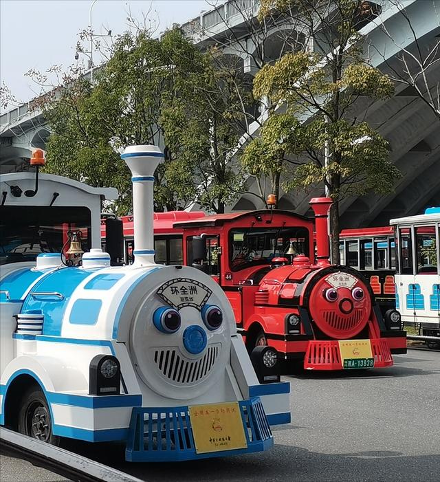 湖南长沙橘子洲，长沙旅游橘子洲景区攻略（湖南长沙橘子洲烟花回来了！）