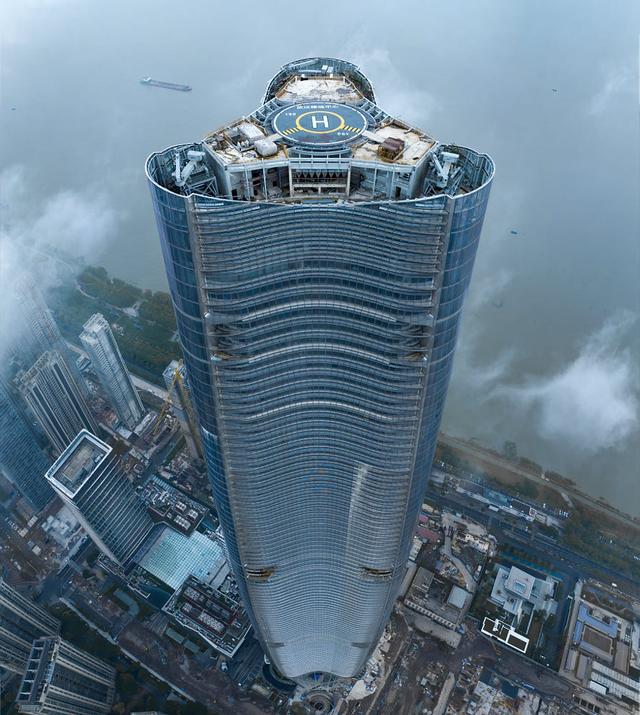 世界25座最经典的摩天大楼，2022年已过半计划年度完工的全球前20高摩天楼