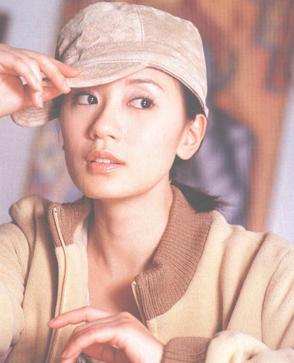 46岁贾静雯再谈前夫落泪，与前夫对簿公堂