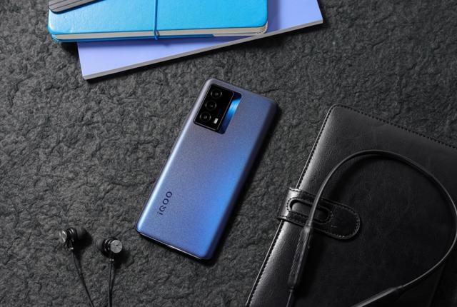 续航最强苹果手机排行，当下续航最强的5款手机