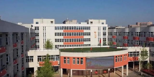 南京民办初中排名，南京民办学校排名（南京热门初中盘一盘）