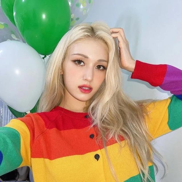 她凭什么被称为南韩第一真人芭比，来看看lisa的颜值