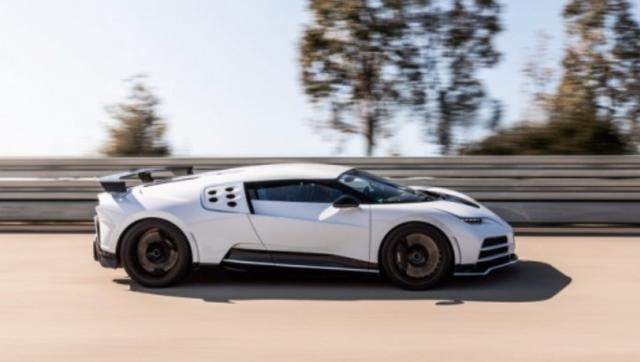 c罗开布加迪，18辆超跑换着开