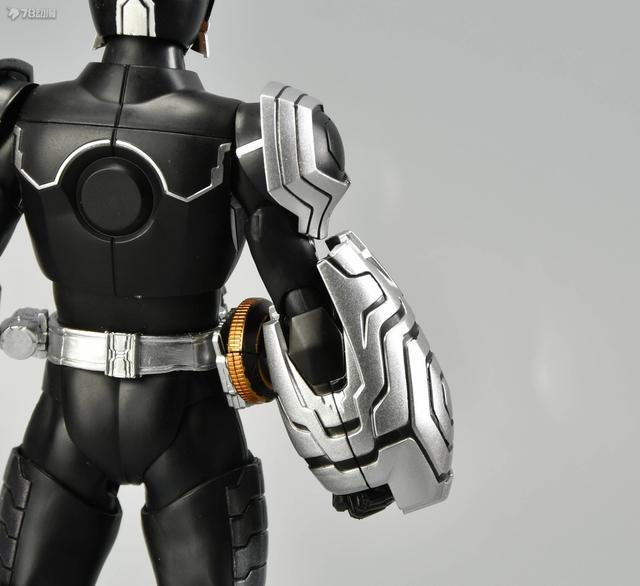 假面骑士shf，值得入手的万代假面骑士frs（78官测万代SHF）