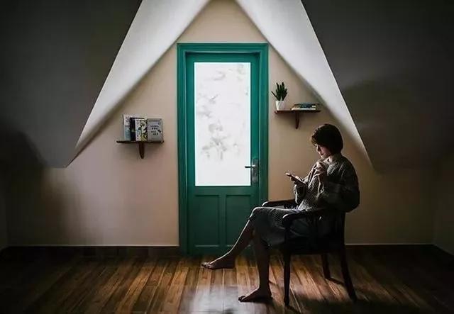 美人如诗如画，美人在骨不在皮