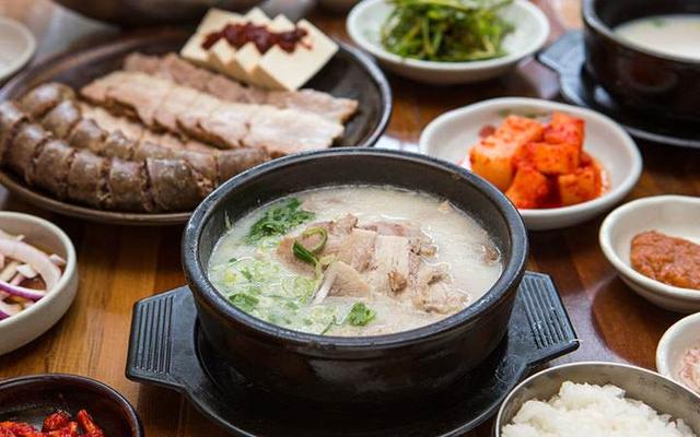 介绍韩国传统饮食，韩国饮食有哪些独特的魅力