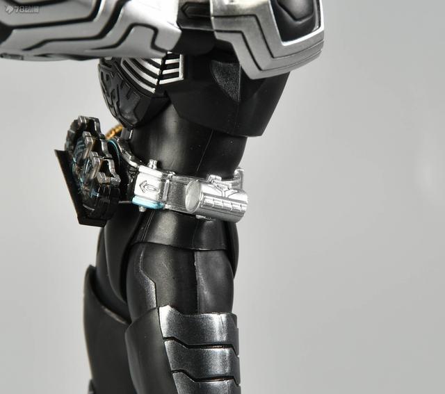 假面骑士shf，值得入手的万代假面骑士frs（78官测万代SHF）