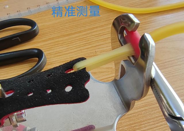 弹弓怎么绑皮筋，弹弓皮筋的绑线方法