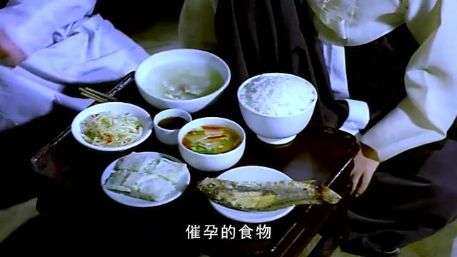 一部揭露旧社会女性的电影，人性欲望交织的电影